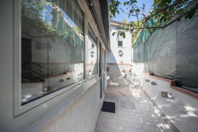 Garden House Apartments In Naples Exterior photo